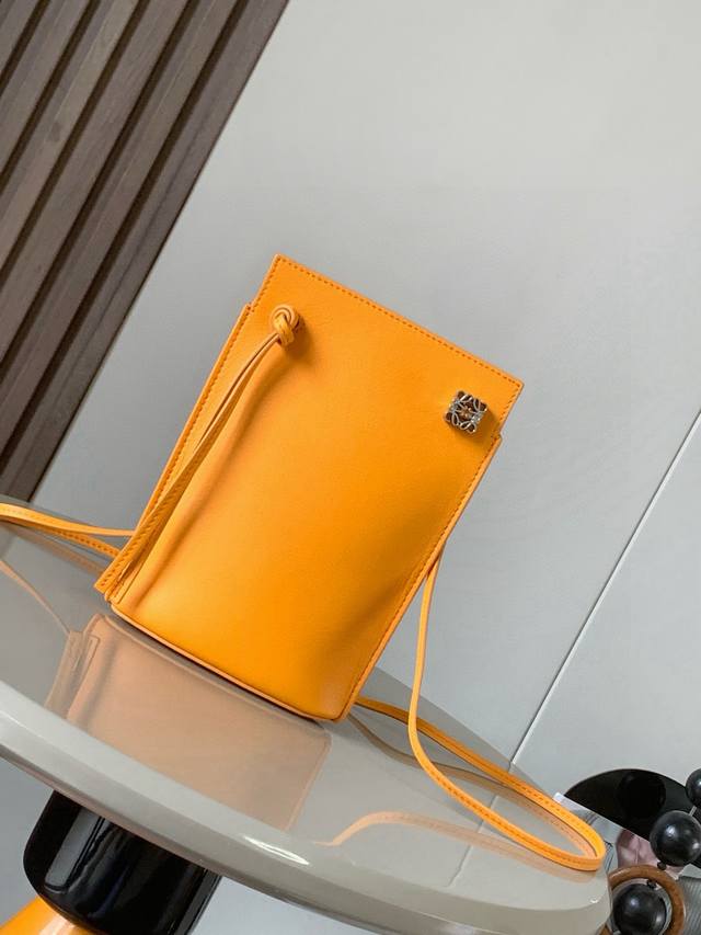 Dice Pocket cowhide dice mobile phone bag Original imported Nappa calfskin pract