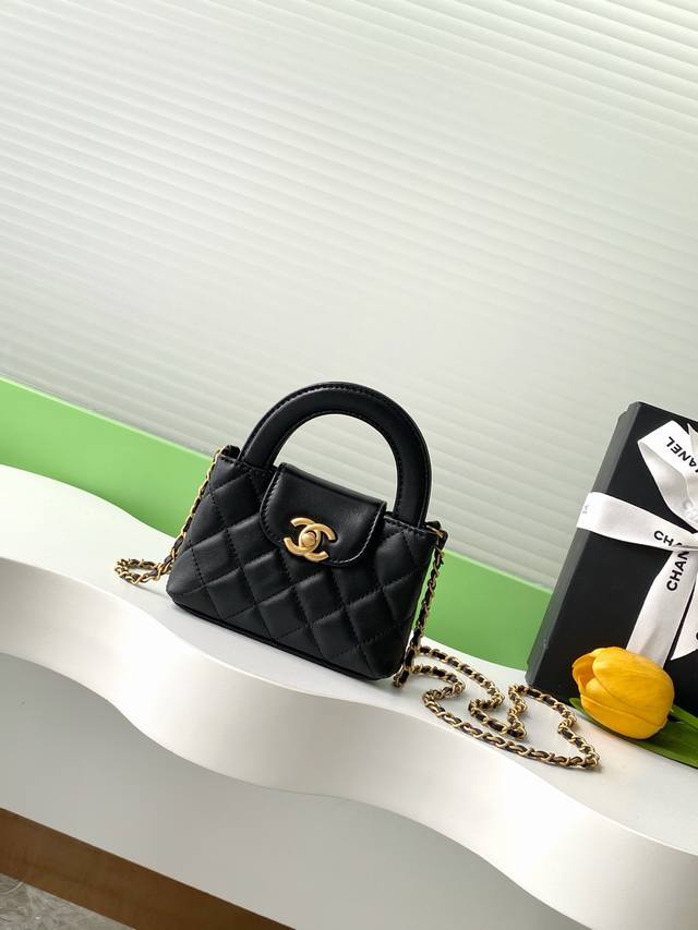 25B Kelly Handle Bag Mini Lambskin Fashion is a cycle, and the popular vintage K