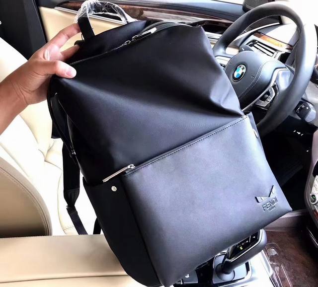 Backpack. Model: 33249-1. New fabric and leather backpack from the counter. Upg