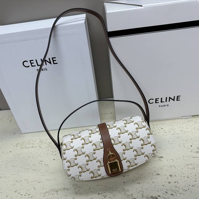 Smooth cowhide leather strap clutch Tan 7 x 3 x 2 inches (18 x 8 x 5 cm) Cowhide