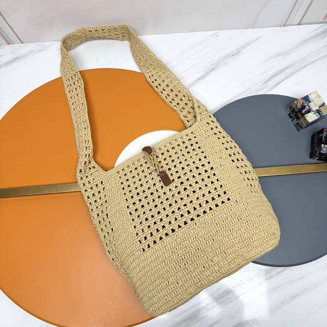 Purely hand-woven bag_Full of artistic atmosphere~The raffia weaving is very sol