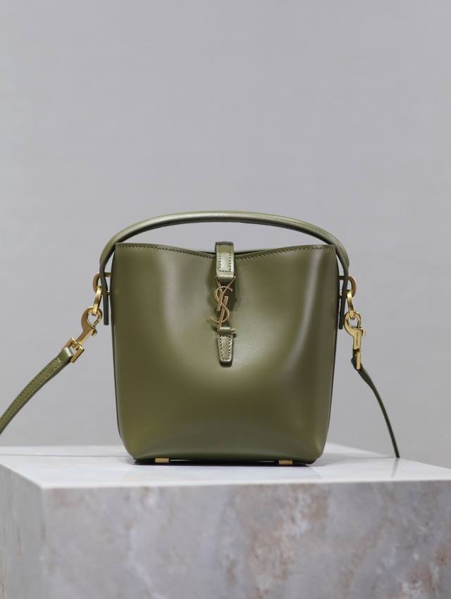 Turquoise Le 37 Mini Bucket Bag is a bucket bag that's become a fashion sensati