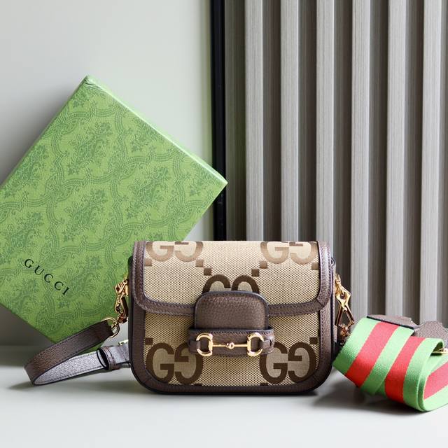 Gg Horsebit Canvas Saddle Bag, ladies, just wear this as a ZP! It's so confident