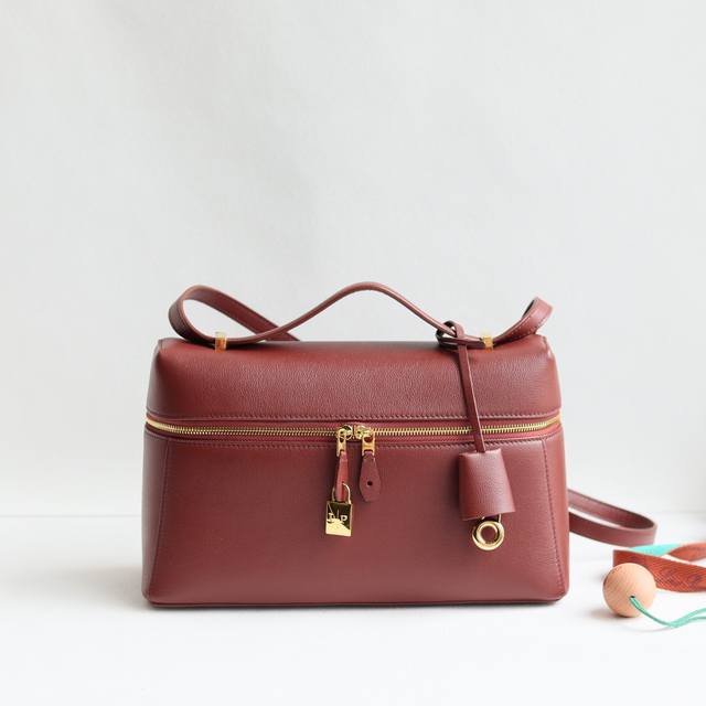 Loro Piana's new autumn and winter Extra Bag, upgraded version L27 DDD, original