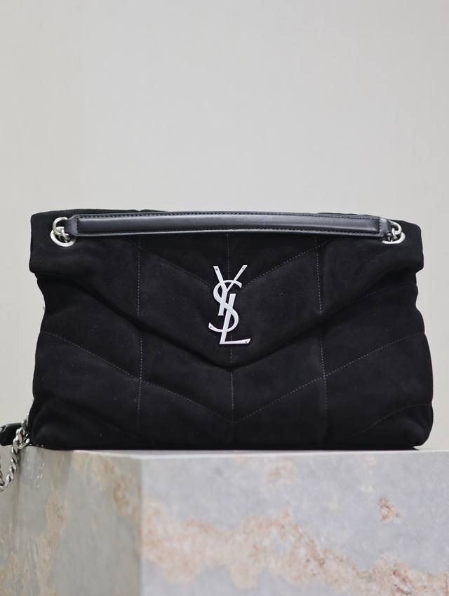Black matte with silver buckle Loulou Puffer_35cm This autumn/winter suede model