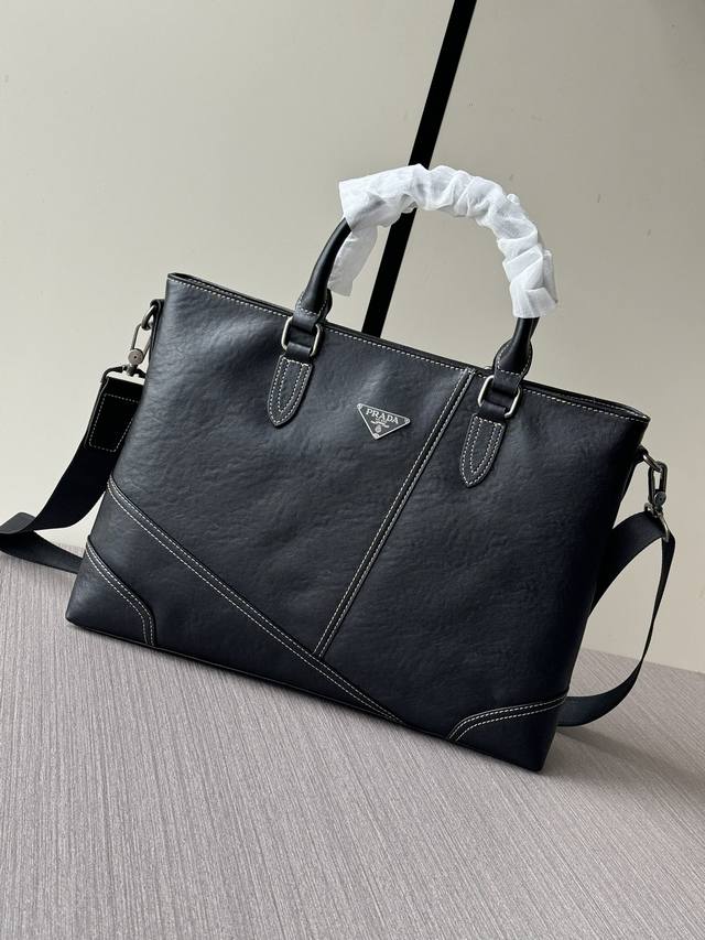 A high-end, top-tier Prada handbag is shipping in bulk. We won't boast about pr
