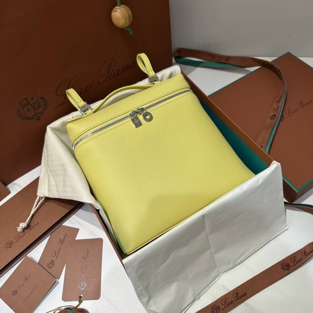 Backpack in Chicken Yellow L23.5 Series Backpack Extra Pocket A practical and be