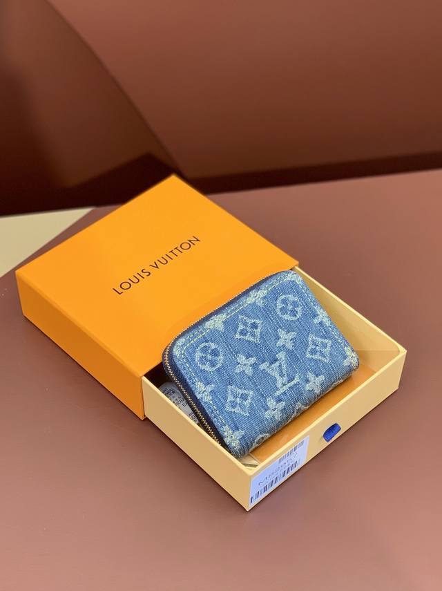 Matching! M82957 Blue denim! Single Zipper Wallet Series Zippy Coin Purse. This