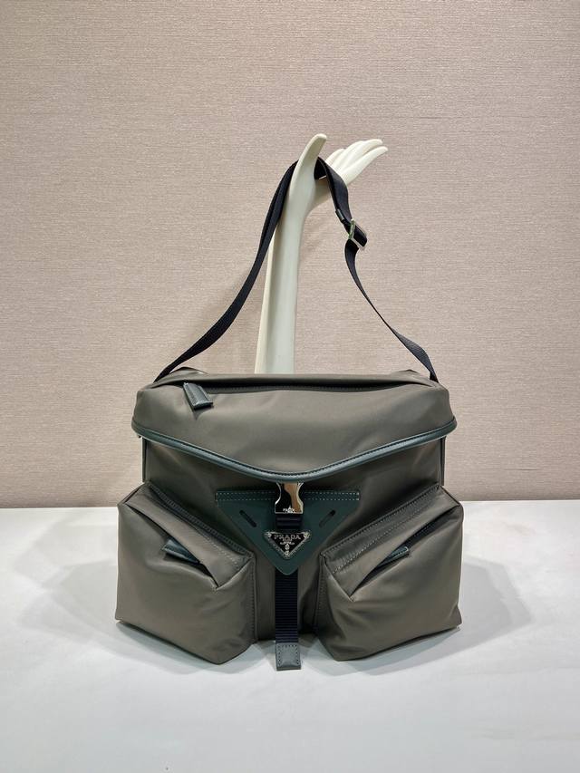 Premium original factory packaging, new men's bag 2Vd062 Crossbody Bag DDD. Thi