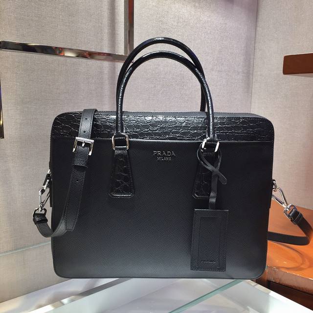 Exclusive first release 2Ve368D original goods made of imported Saffiano leathe