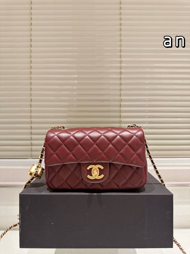 Lambskin Chanel | Double C Logo Adjustable Buckle Fat Bag New Arrival" The most