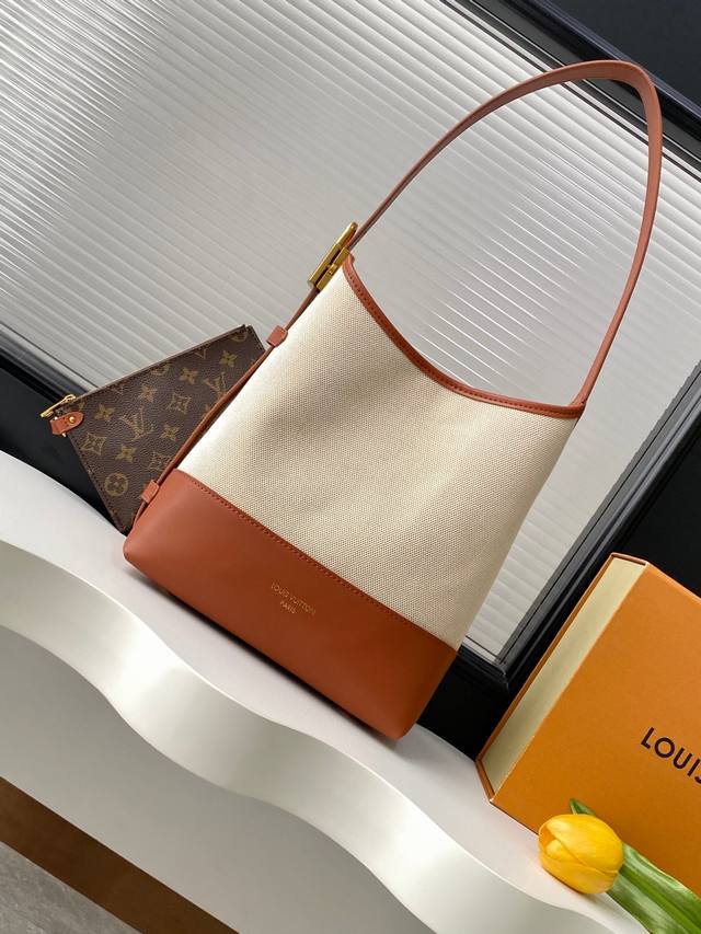 Top-quality original, variable chip M25468 This Low Key Hobo small handbag blen