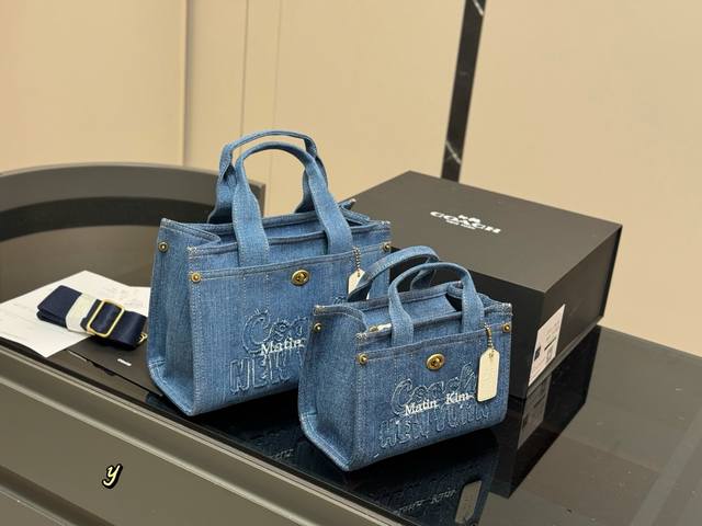 With box Coach Cargo Tote denim tote bag The long-awaited denim series is finall