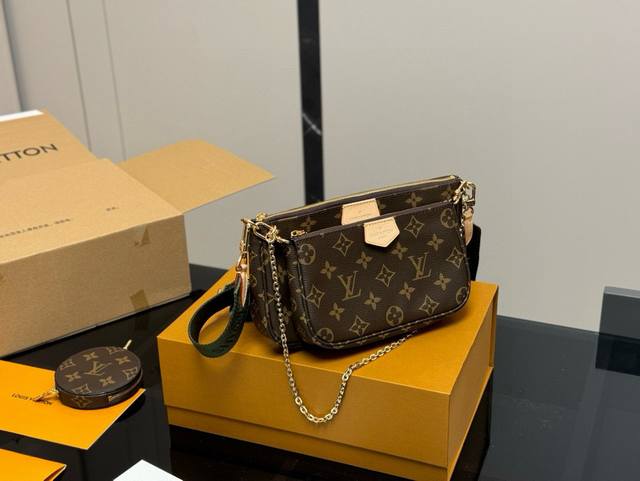 comes with a folding box and airplane box Size: 24.0