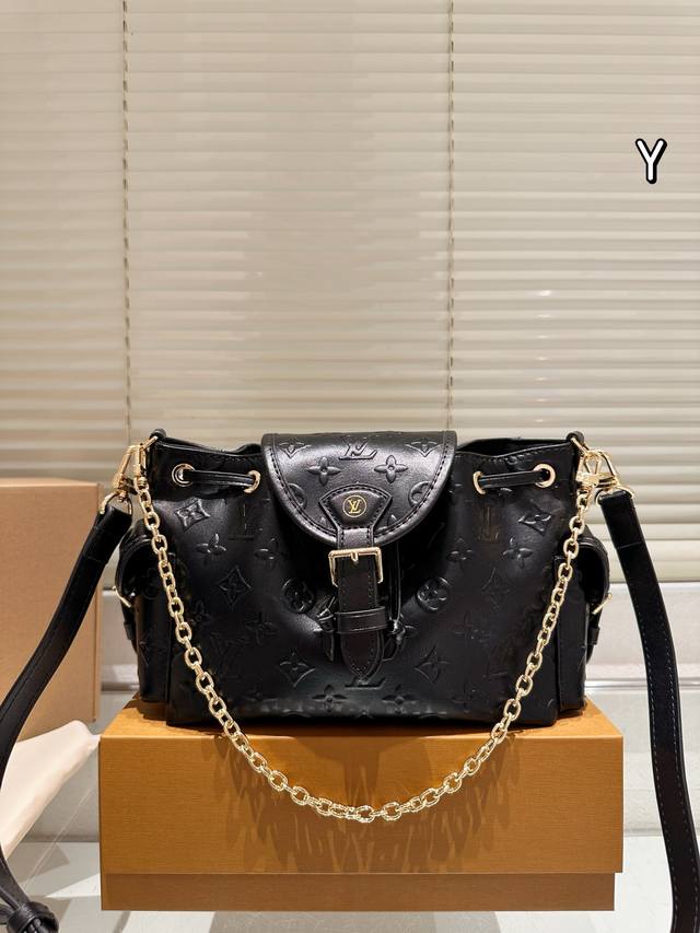 Replica with scarf Lv Louis Vuitton
