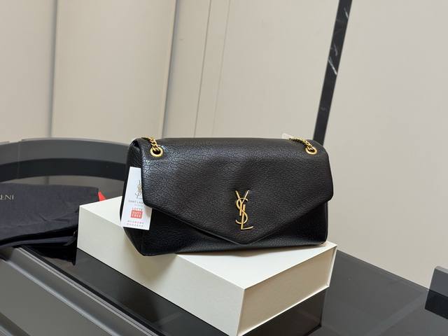comes with a folding box airplane box Size: 36.23cm Yves Saint Laurent underarm