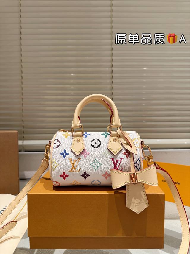 Original Lv Nano Speedy 16 Pillow Bag Lv new series pillow bag handbag, the fir