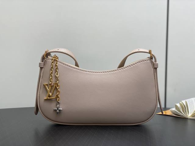 Original boutique M25525 Almond full leather underarm bag Pochette Lv Bloom Hand