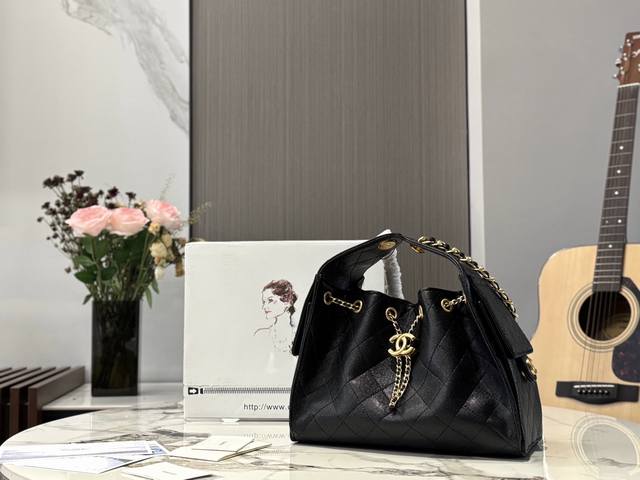 With boxChanel 25S Hobo small size is absolutely stunningThis year's 25S series