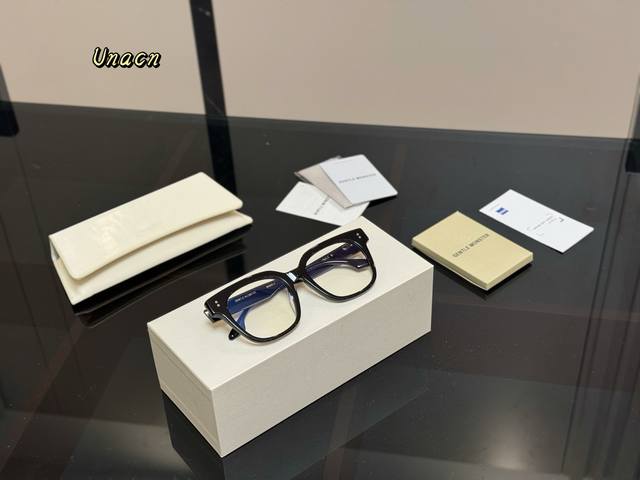 with box Gm sunglasses Cookie Zeiss lenses Au protection comes with a glasses c