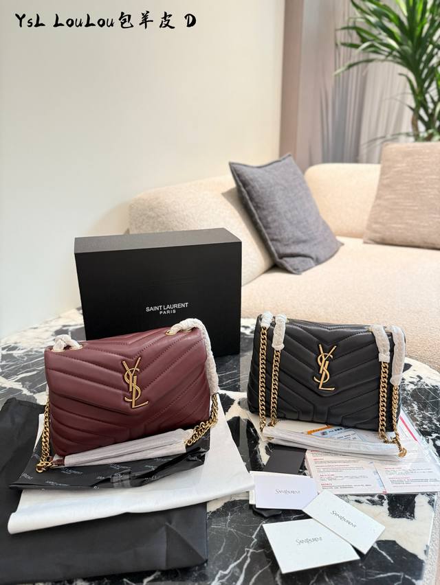YSL Loulou series The sheepskin material is more refined The overall effect make