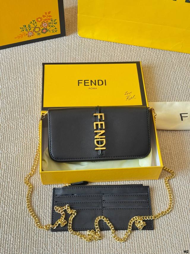 Replica Fendi Fendi