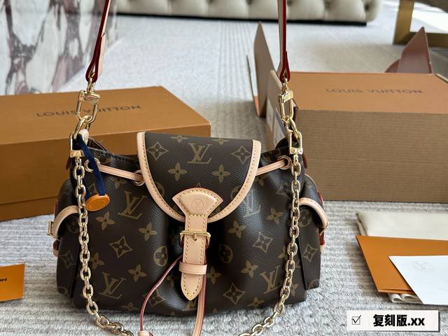comes with a box Size 27*17*12cm Lv This new Odyss
