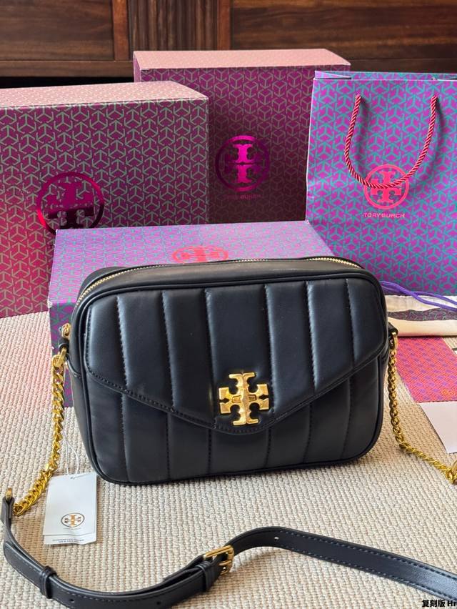 Replica Tory Burch | Kira Camera Bag Luxurious leather body with linear quilting