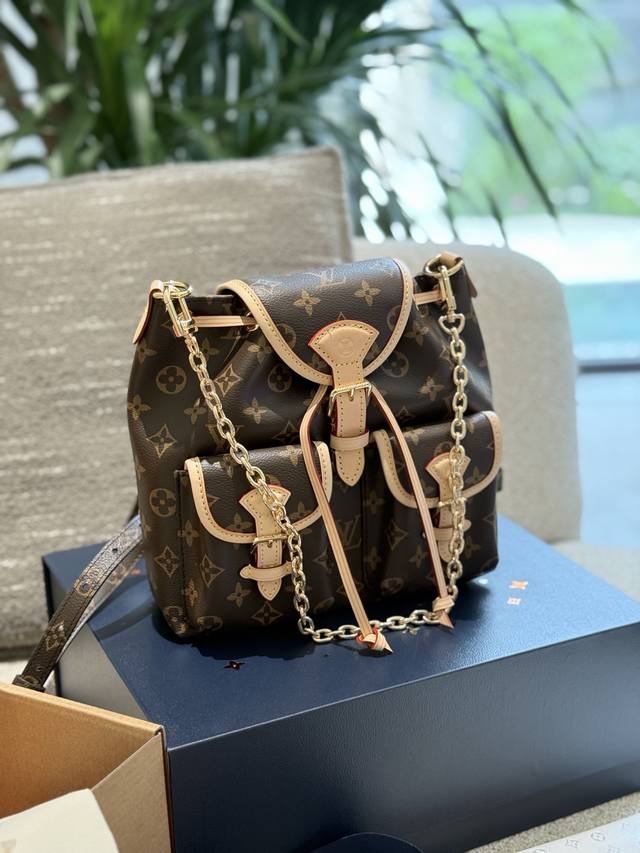 Lv Louis Vuitton 24Ss show model Excursion monogram frog small school bag backpa