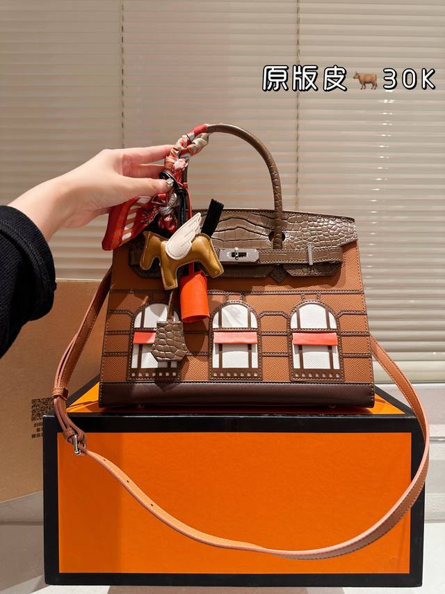 Top-grade original single with box Original cowhide with perfect details Herm