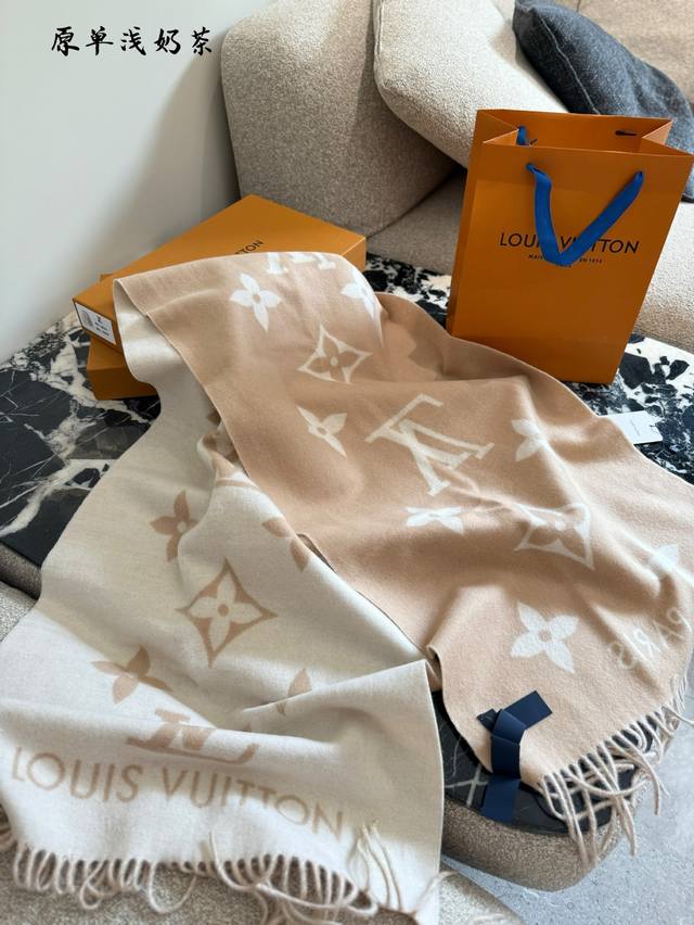 Top-grade original Lv popular scarf must have, wear it and you will be the heroi