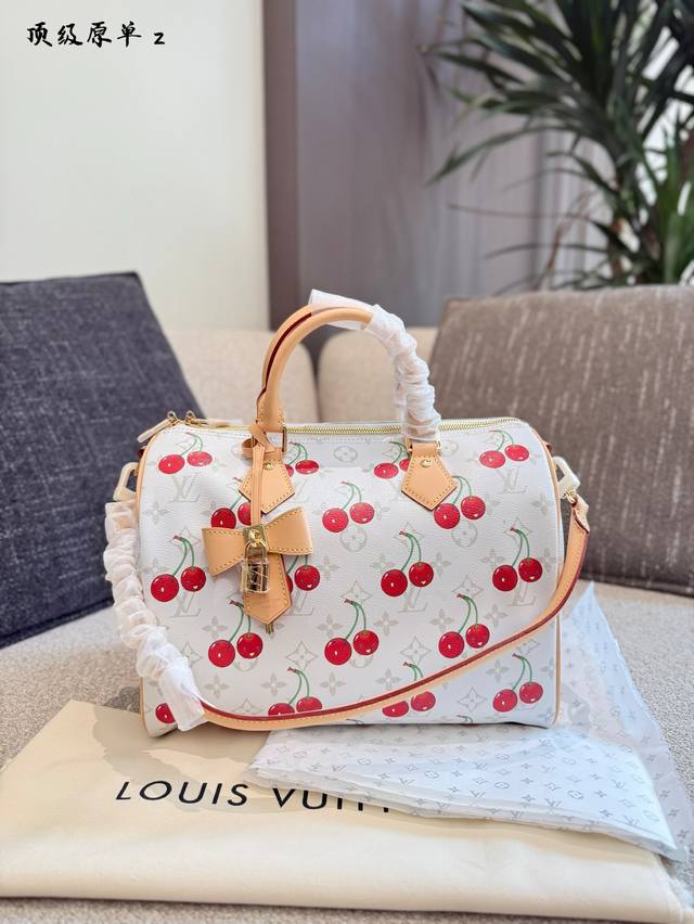 Lv X Takashi Murakami's third collaboration: the cherry series is arriving! Hone