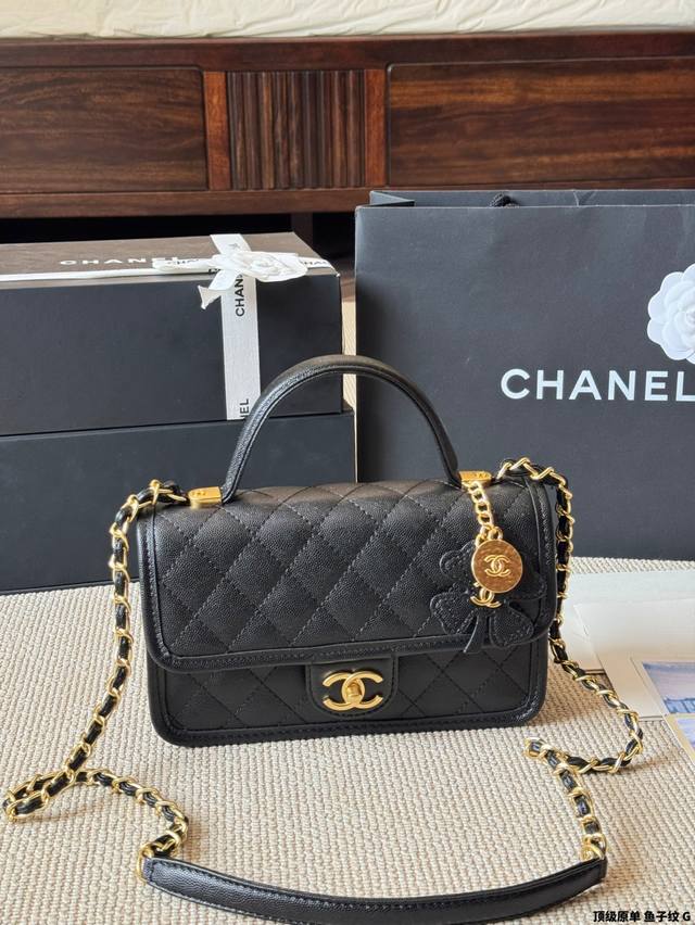 Top-quality original caviar Chanel | Four-Leaf Clover Series DDD. If you love b