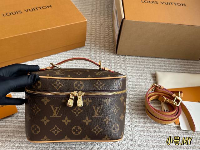 With boxSize: 20*13.5Cm I never thought L's Nice could be carried like thisThis