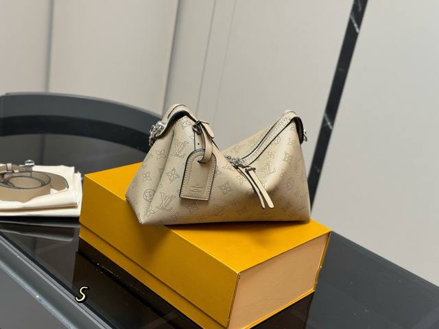 Folding box Lv Hand It All shoulder bag Moonlight goddess hollow design Size: 28