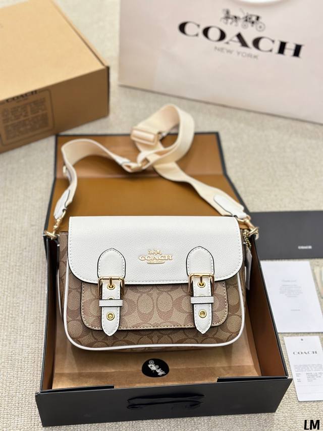 Cowhide leather version Coach Lucy Cambridge bag Coach Cambridge bag with flap