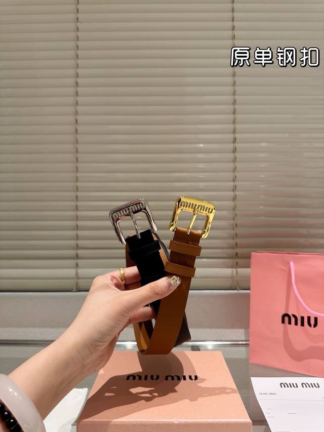 Steel buckle High version! Miumiu leather belt ~ The hottest version among the