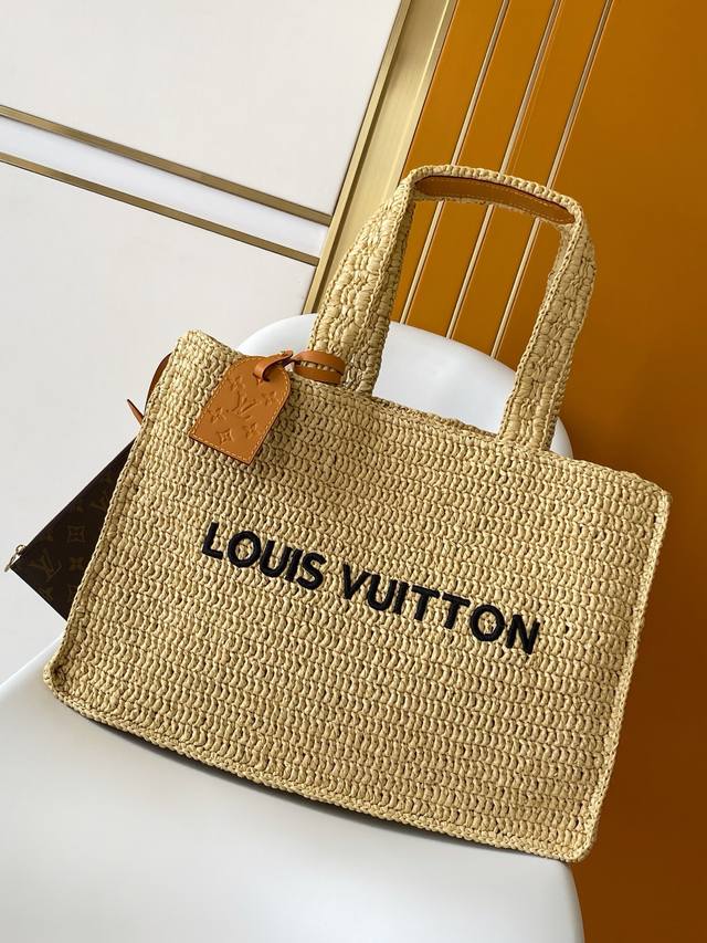 Dynamic 163 Premium Original M14458 This Shopper Tote is crafted from soft raffi