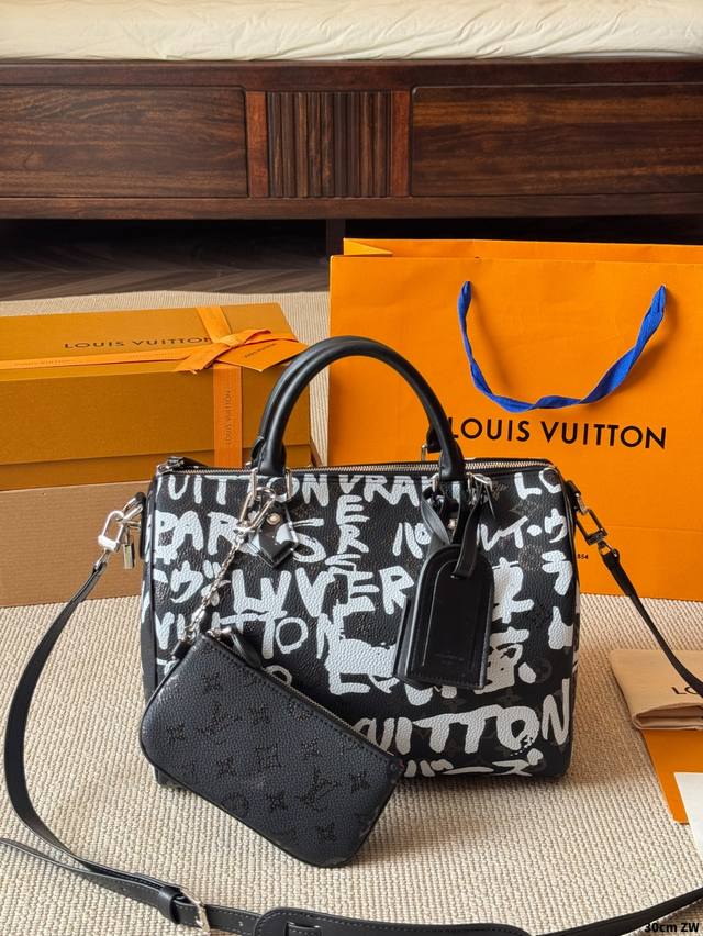 Cowhide leather version Lv Speedy 30 P20 pillow bag Lv's new series City Keepal