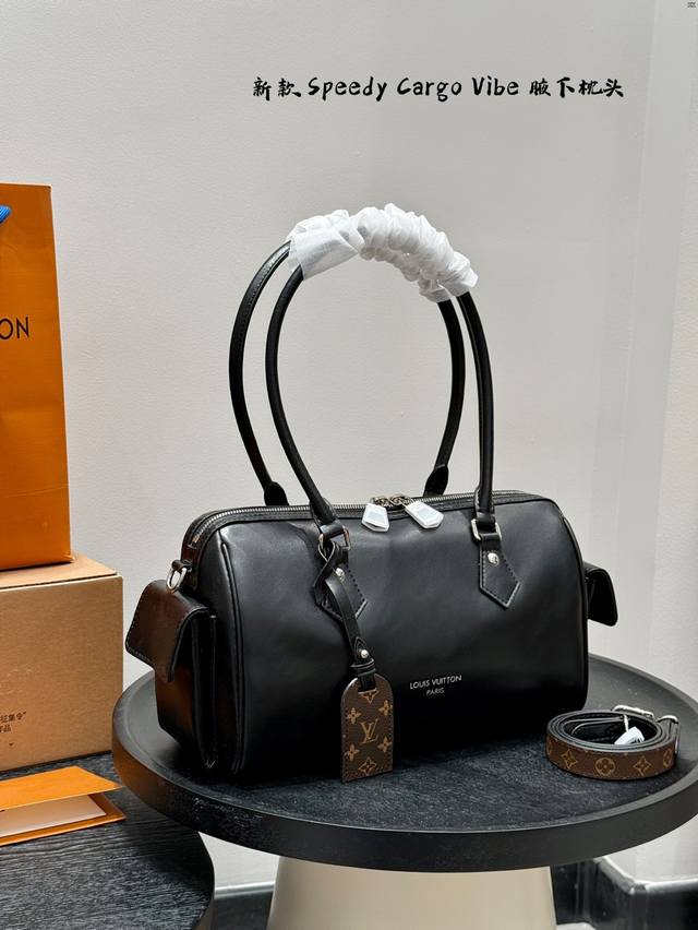 comes with a box Upgraded steel hardware Lv 2025 Spring/Summer Series Underarm