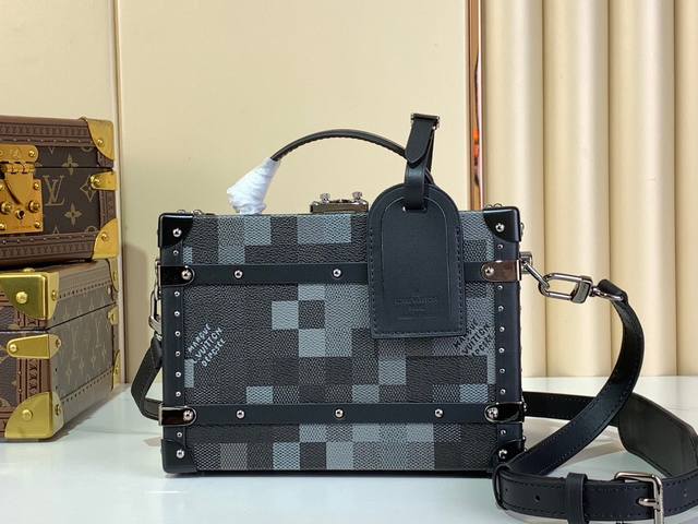 Premium original Handle Trunk Handbag N00059 11118 Black Mosaic DDD. Made from