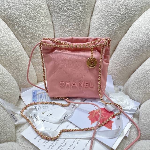 New arrival! Light pink ball pattern! Chanel123S3980's Mini 22 is a hit! I'm al