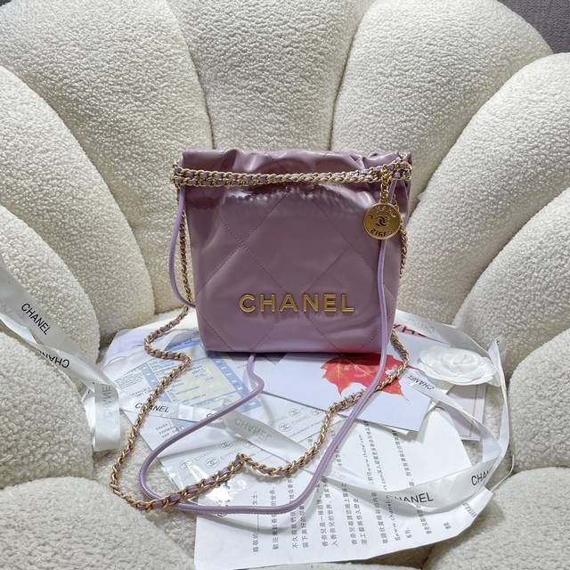 New arrival!! Purple! Chanel123S3980's Mini 22 is a hit! Chanel bags and access