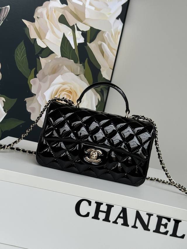 Chanel 25 Early Spring's latest Mini Cf Handle Handbag As2431. The classic diamo