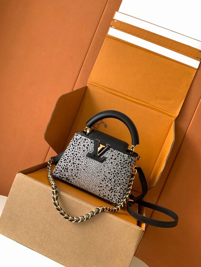 Special-grade all-steel hardware mini M83088. Imported crystal diamonds paired w