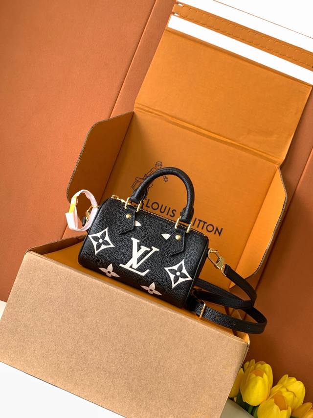 Super-grade Mb original leather Nano Speedy handbag Model: M81456 black silk scr