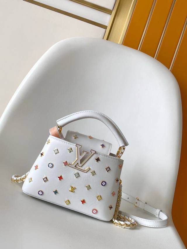 M14165 Black, White, Premium Original, Dynamic 163. This Capucines handbag, part
