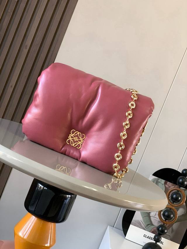 Original leather Shiny Nappa leather Puffer Goya handbag Inspired by Goya's aest