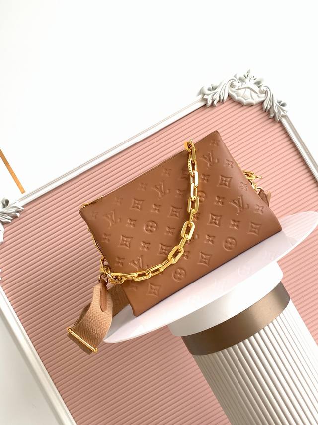High-quality matching sheepskin leather (163C01 variable code chip), top-qualit