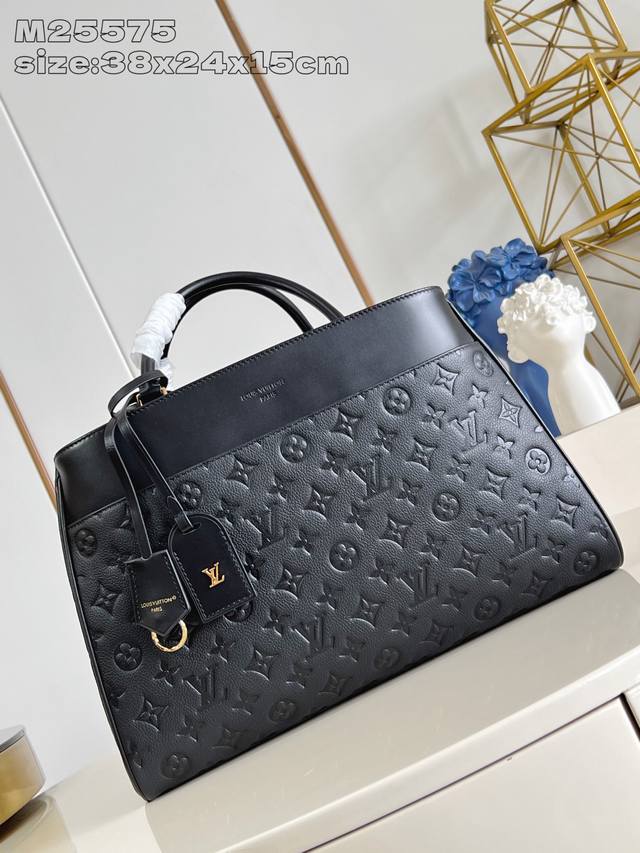 Factory Price: p Premium Original M25575 Black. The Avenue Mm is a modern alter